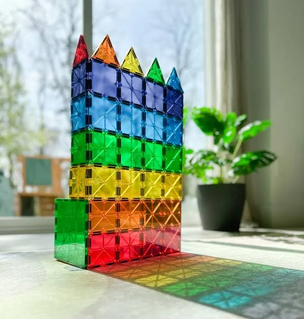 Magna-Tiles Clear Colors 100-Piece Set, photo 3 of 7