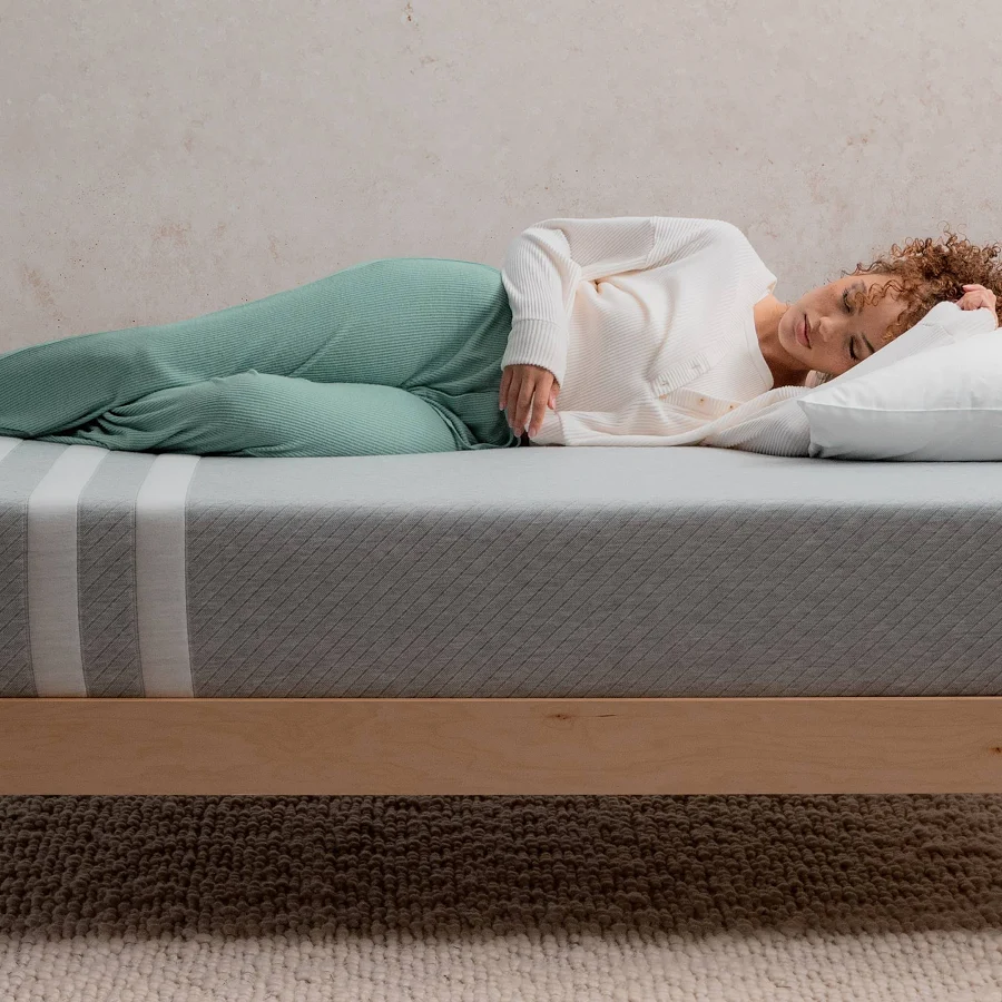 Leesa Original Foam Mattress, photo 6 of 7