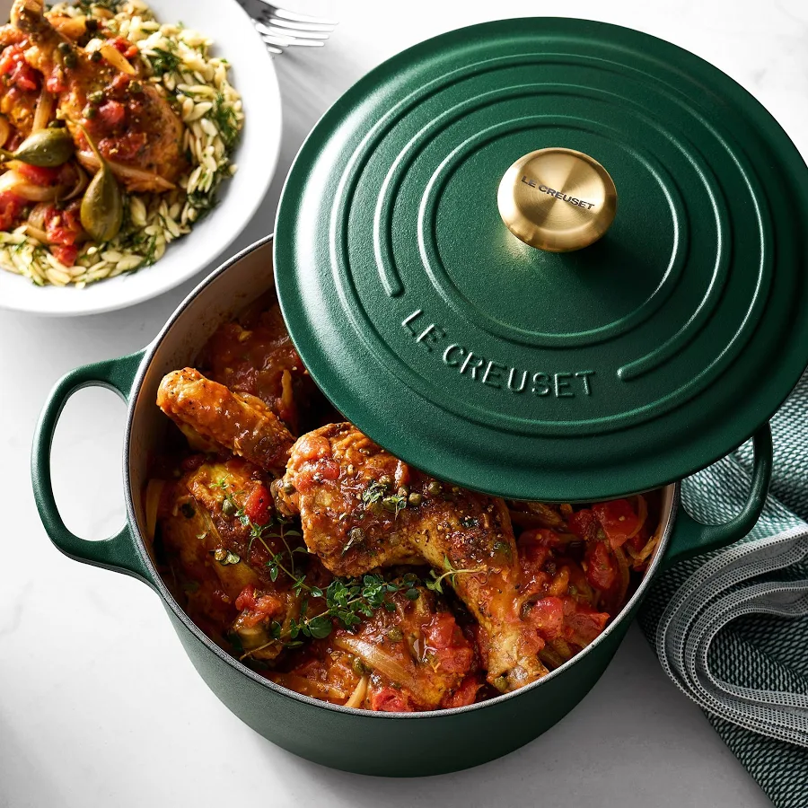 Le Creuset Signature Enameled Cast Iron Round Dutch Oven, 5.5 Qt, photo 6 of 7