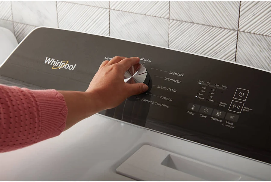 Whirlpool 7.0 cu ft Electric Dryer with Moisture Sensing, photo 6 of 7